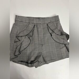 ZARA Gingham high waisted Shorts size Medium